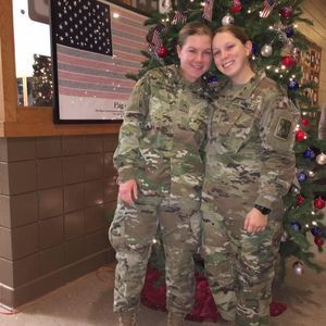 Meet your Posher, Claire